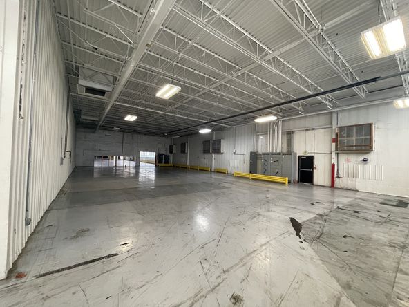 588 W 7th St, Peru, IN 46970
